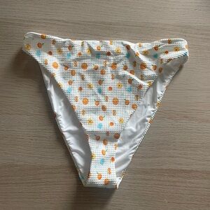 Dippin’ Daisy’s Bikini Bottom